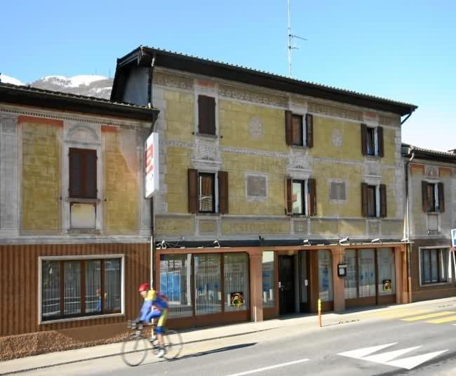 Ristorante Stazione Con Alloggio Hotell Monteceneri Exteriör bild